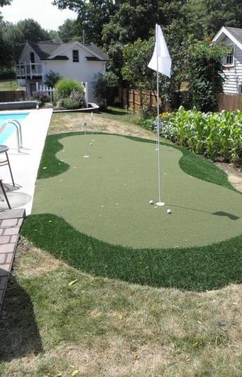 R-Turficial Putting Green